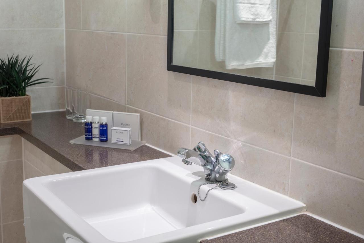 Stratford Manor Hotel المظهر الخارجي الصورة